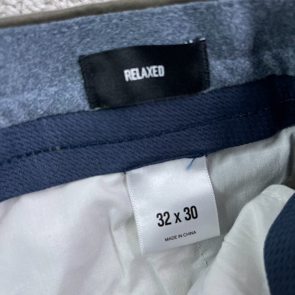 NEW Express Pants Mens 32x30 (Fits 32x28) Brown Relaxed Fit Stretch Chino NWT - Picture 11 of 13